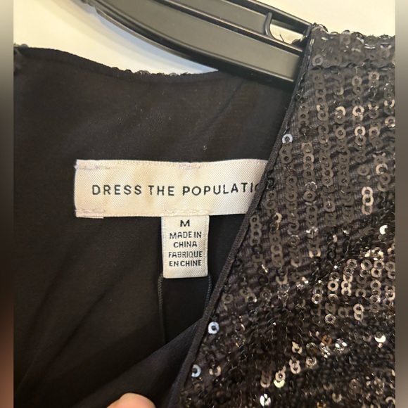 new Dress the Population Kiera long sleeve sequin gown in black - Picture 10 of 10